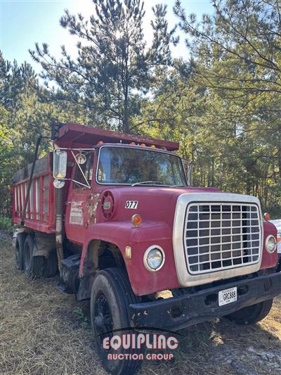 1984 Ford 8000
