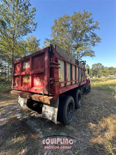 1984 Ford 8000