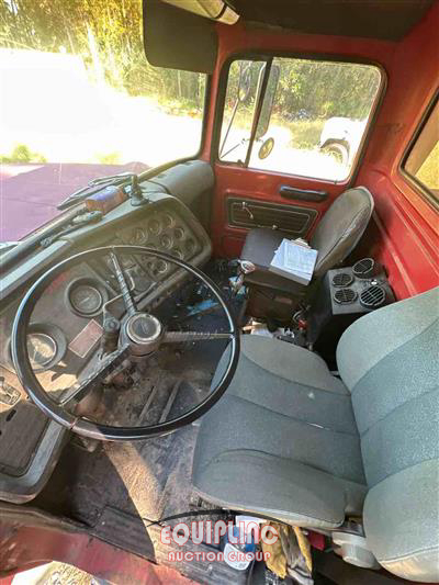 1984 Ford 8000