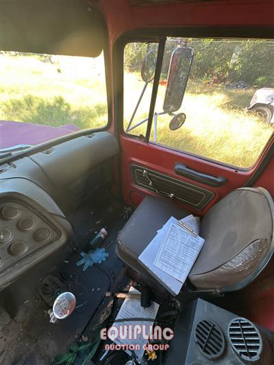1984 Ford 8000