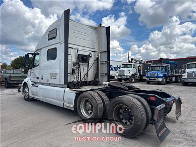 2020 Volvo VNL