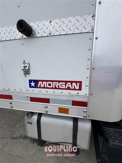 2019 Freightliner M2 4X2 S/A 26FT NON CDL BOX TR