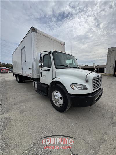 2019 Freightliner M2 4X2 S/A 26FT NON CDL BOX TR