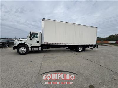 2019 Freightliner M2 4X2 S/A 26FT NON CDL BOX TR