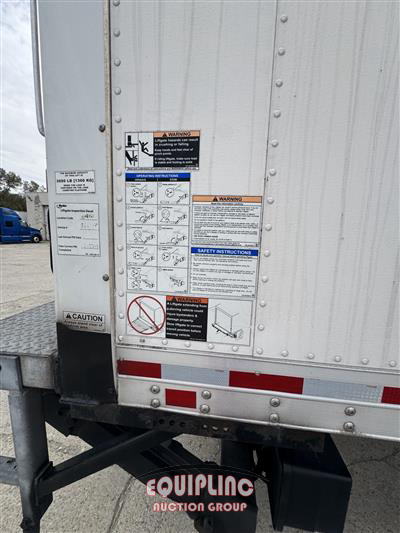 2019 Freightliner M2 4X2 S/A 26FT NON CDL BOX TR
