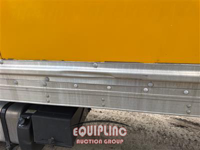 2019 Freightliner M2 4X2 S/A 26FT NON CDL BOX TR
