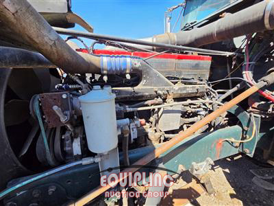 1999 Freightliner FLD132 6X4 T/A SLEEPER TRUCK T
