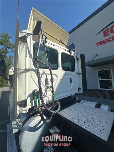 2018 Freightliner CASCADIA