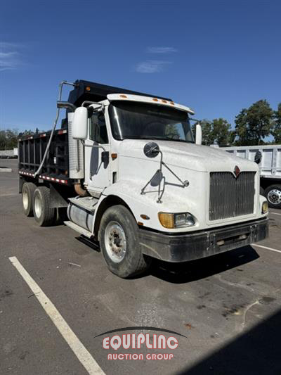 2005 International 9200 T/A DUMP TRUCK