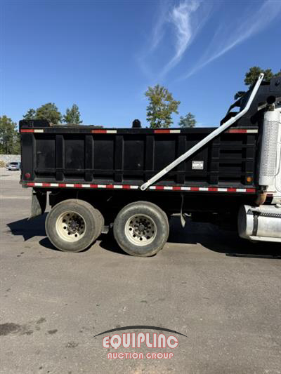 2005 International 9200 T/A DUMP TRUCK