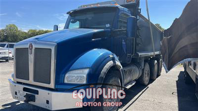 2016 Kenworth T880 TRI/A DUMP TRUCK 