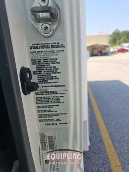 2016 Isuzu NPR 4X2 S/A BOX TRUCK