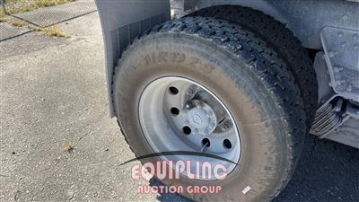 2016 Kenworth T880 TRI/A DUMP TRUCK 