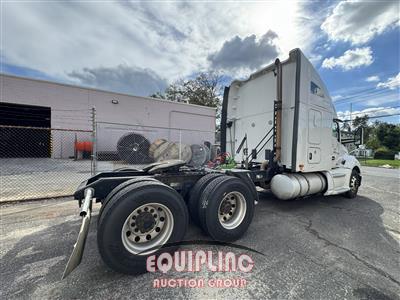 2018 Kenworth T680 6X4 T/A SLEEPER TRUCK TRA