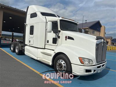 2016 Kenworth T660 6X4 T/A SLEEPER TRUCK TRA