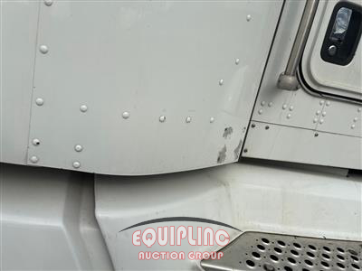 2016 Kenworth T660 6X4 T/A SLEEPER TRUCK TRA