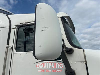 2016 Kenworth T660 6X4 T/A SLEEPER TRUCK TRA