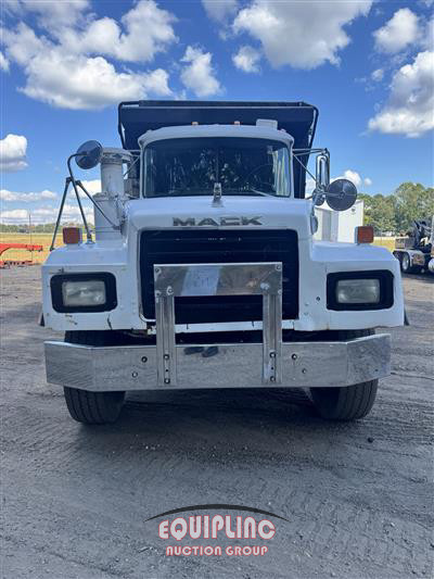 1999 Mack RD688S T/A DUMP TRUCK