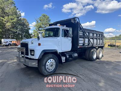 1999 Mack RD688S T/A DUMP TRUCK