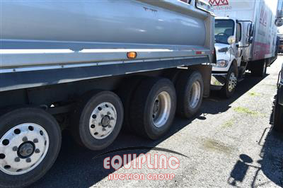 2025 Peterbilt 567 QUI/A DUMP TRUCK