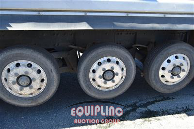 2025 Peterbilt 567 QUI/A DUMP TRUCK