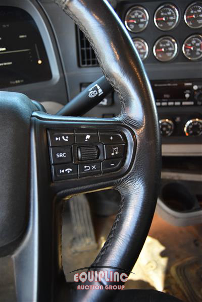 2025 Peterbilt 567 QUI/A DUMP TRUCK