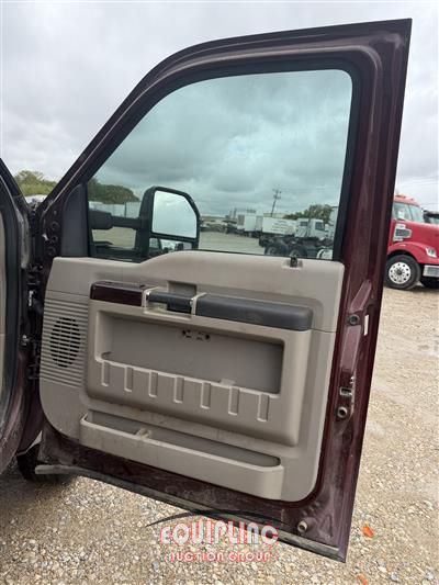 2010 Ford F250 LARIAT 4X4 PICKUP TRUCK