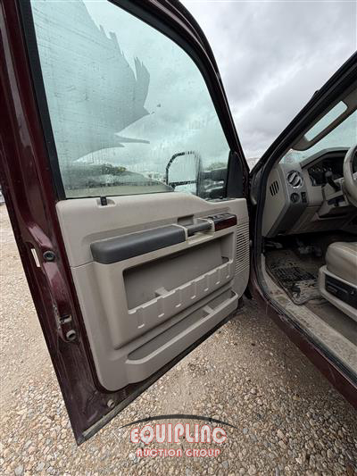 2010 Ford F250 LARIAT 4X4 PICKUP TRUCK