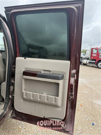2010 Ford F250 LARIAT 4X4 PICKUP TRUCK
