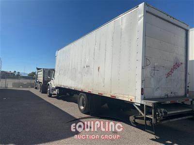 2020 Freightliner M2 4X2 S/A 26FT NON CDL BOX TR
