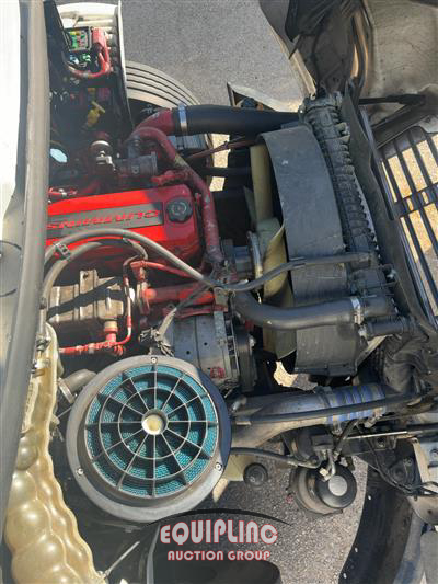 2020 Freightliner M2 4X2 S/A 26FT NON CDL BOX TR