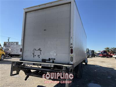 2020 Freightliner M2 4X2 S/A 24FT NON CDL BOX TR