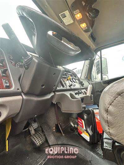 2019 Freightliner M2