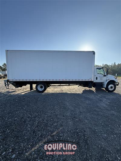2020 International MV607 4X2 S/A 24FT CDL REQUIRE