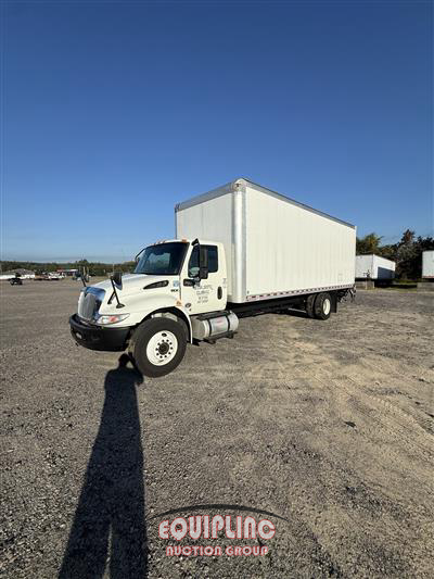2020 International MV607 4X2 S/A 24FT CDL REQUIRE