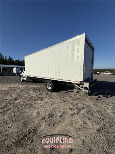 2020 International MV607 4X2 S/A 24FT CDL REQUIRE