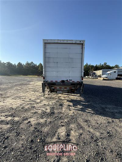 2020 International MV607 4X2 S/A 24FT CDL REQUIRE