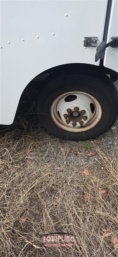 2014 Ford E350 STEP VAN