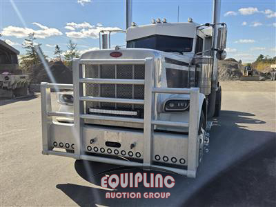 2024 Peterbilt 389 6x4 T/A SLEEPER TRUCK TRAC