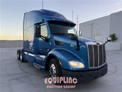 2019 Peterbilt 579 T/A 6X4 SLEEPER TRUCK TRAC