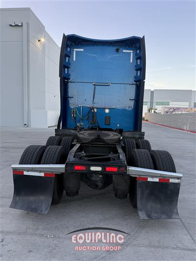 2019 Peterbilt 579 T/A 6X4 SLEEPER TRUCK TRAC