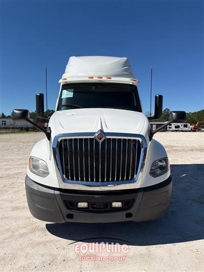 2019 International LT625