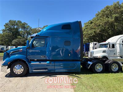2023 Peterbilt 579