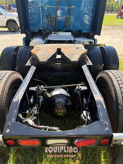 2023 Peterbilt 579