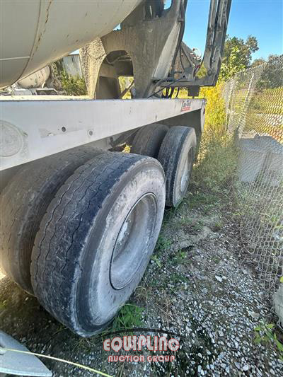 2013 Mack GRANITE GU713