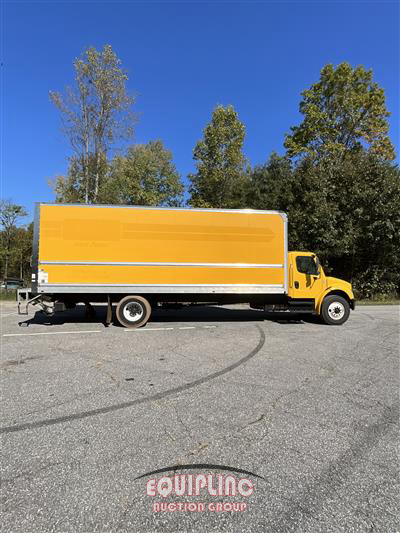 2020 Freightliner M2 26FT S/A 4X2 26FT BOX TRUCK
