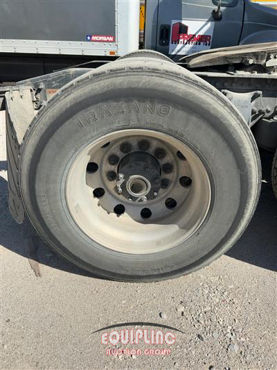2017 Freightliner CASCADIA 4X2 DAY CAB TRUCK TRA