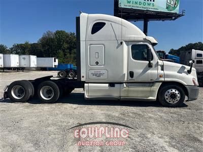 2012 Freightliner CASCADIA