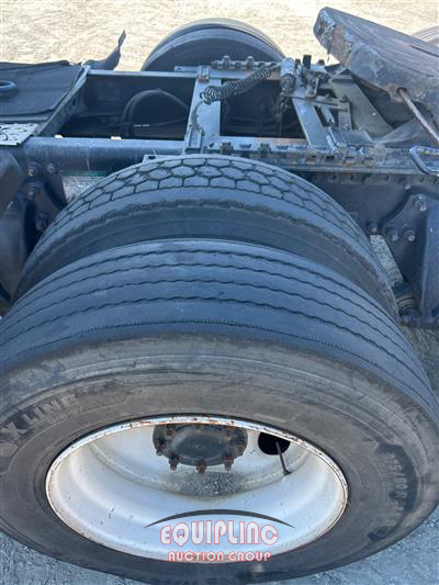 2012 Freightliner CASCADIA