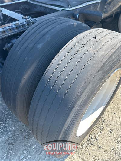 2012 Freightliner CASCADIA